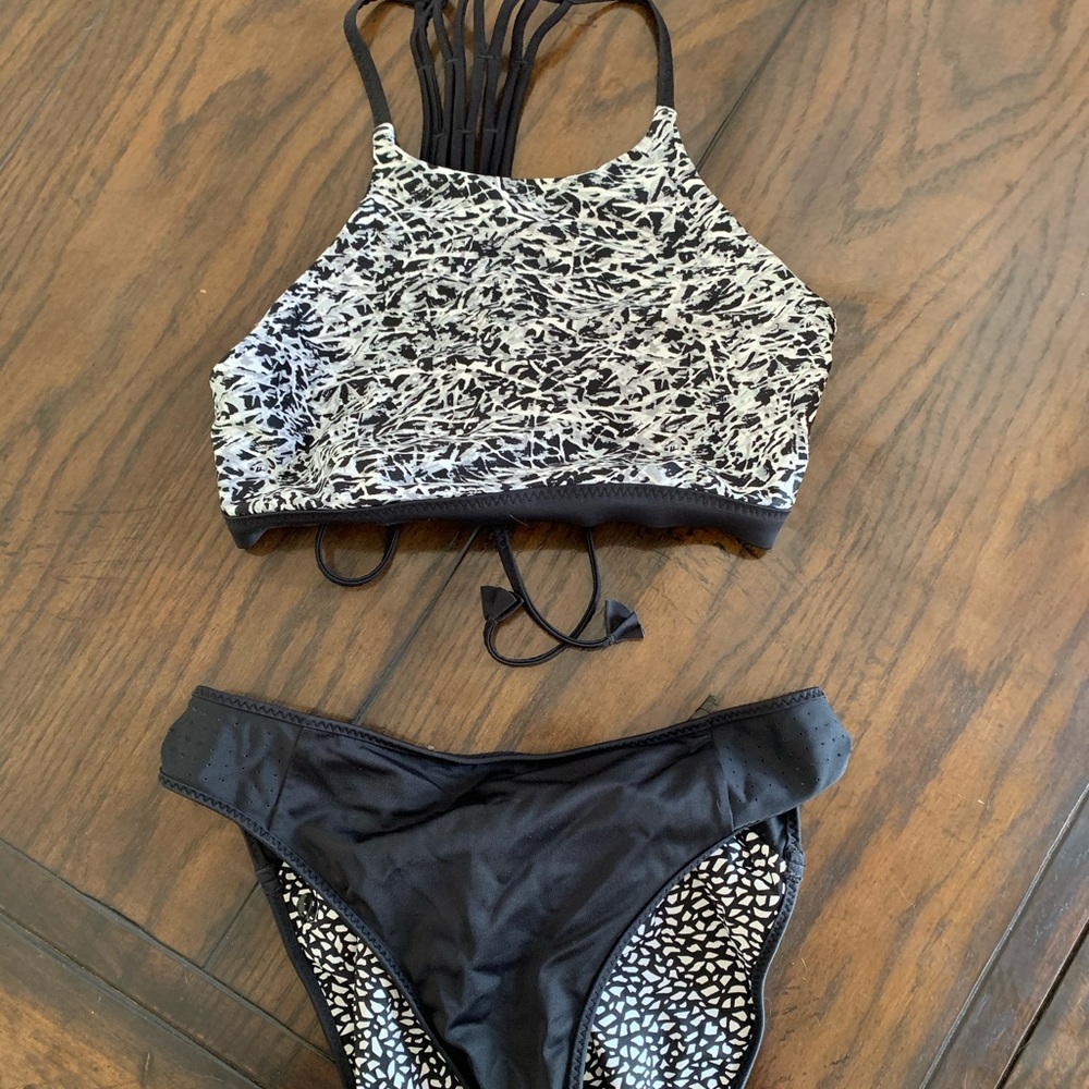 Lululemon Bikini